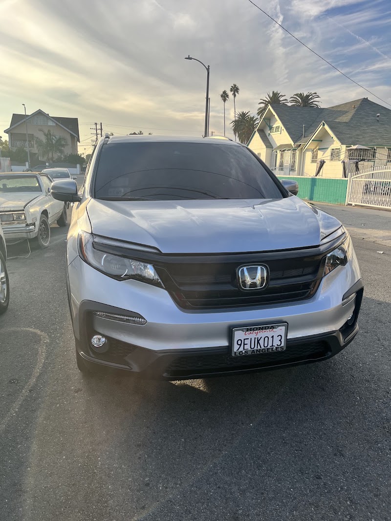 INNOVATIVE AUTO COLLISION in Los Angeles
