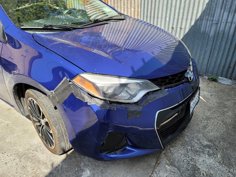 INNOVATIVE AUTO COLLISION in Los Angeles